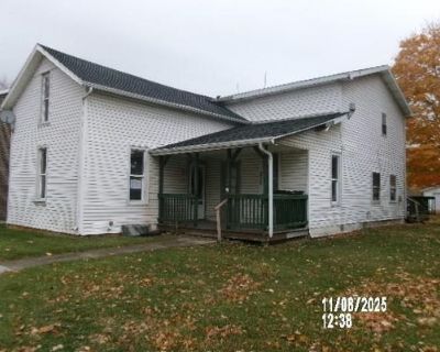 3 Bedroom 3BA 2246 ft Single Family Home For Sale in TOPEKA, IN