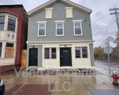 3 Bedroom 2BA 0 ft Pet-Friendly Apartment For Rent in Troy, NY