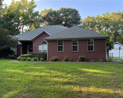 3 Bedroom 2BA 2221 ft Single Family House For Sale in Alma, AR