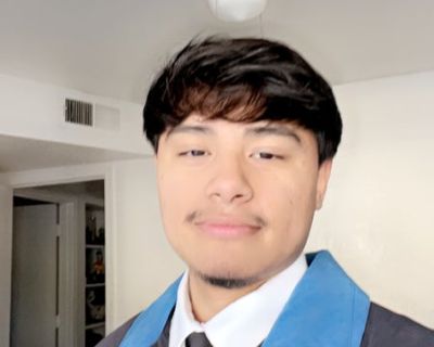 $800 /month. Age: 26 * Any pets?: No * Occupation: Professional * Gender: Male. Non-smoking room preferred. Pets are fine. No preference specified. Age preference: 18 - 99. Looking in: Deer Valley , North Mountain , Paradise Valley , Scottsdale. I am a professional male aged 26. I am available to move as soon as possible and have a budget of $800/month. I would like to share with males or femal...