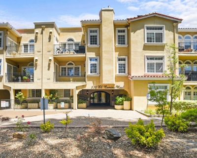 3 Bedroom 3BA 1536 ft Condo For Sale in Burlingame, CA