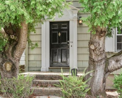 3 Bedroom 2BA 1828 ft Apartment For Rent in Gloucester, MA