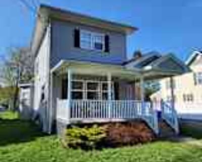 1 Bedroom 1BA 945 ft² Apartment For Rent in Franklinville, NY 15 1st Ave unit Rear Apartment