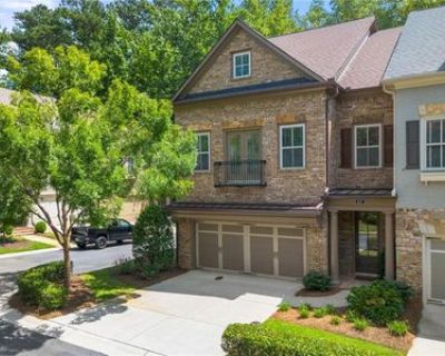 4 Bedroom 4BA 3650 ft Townhouse For Sale in Alpharetta, GA