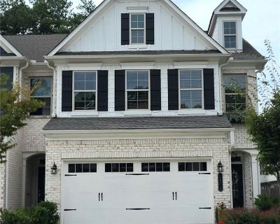 3 Bedroom 2BA 1874 ft Townhouse For Sale in Buford, GA