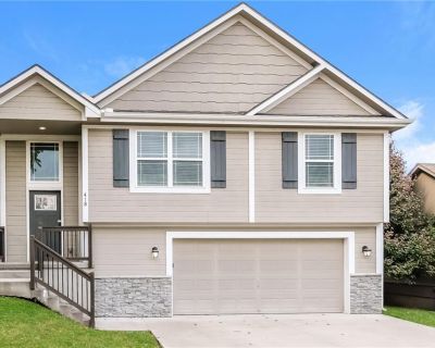 418 Timbercreek Drive. Property for Rent in Belton, MO for $2,520 with 4 bedrooms and 3 full baths. This property was built in 2018 on a lot size of 0.2.. Welcome to your dream home! Step inside this pet-friendly home featuring modern finishings and a layout designed with functionality in mind. Enjoy the storage space found in the kitchen and closets as well as the spacious living areas and nat...