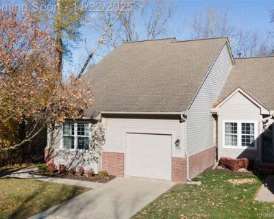 3 Bedroom 3BA 1500 ft Condominium For Sale in NOVI, MI