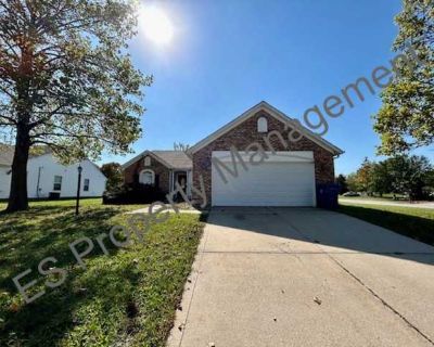 3 Bedroom 2BA 1336 ft Pet-Friendly Apartment For Rent in Indianapolis, IN