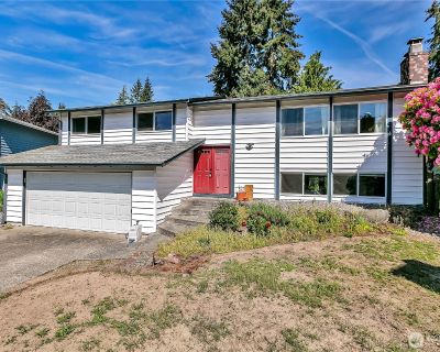 5 Bedroom 3BA 2710 ft Single Family Home For Sale in Federal Way, WA