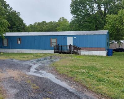 2 Bedroom 2BA 0 ft Mobile Home For Rent in Kings Mountain, NC