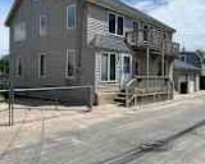 4 Bedroom 1BA 2180 ft² House For Rent in Fairfield, CT 2142 Fairfield Beach Rd