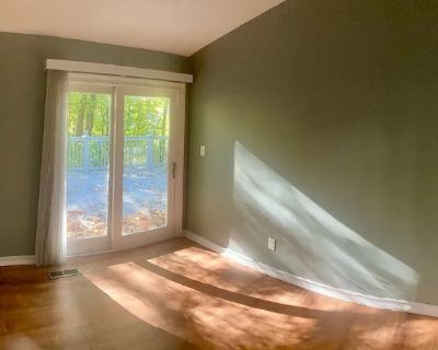 Pet friendly $950 per month room to rent in Bensted Corner