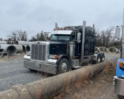 2006 Peterbilt 379 Sleeper Trucks