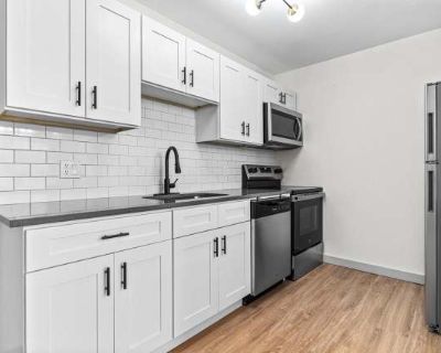 2 Bedroom 2BA 800 ft Pet-Friendly Apartment For Rent in Jonesboro, AR