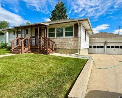 2 Bedroom 1BA 1728 ft Single Family House For Sale in Casper, WY