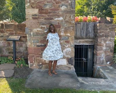 Bridget - Needs a House on iROOMit or a Room