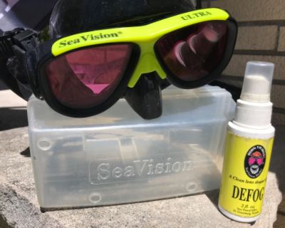 SeaVision ULTRA Magenta lens mask. Shipping included.