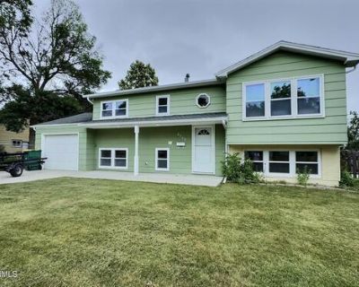 Open House Sunday, June 29th from 12:00-1:30!