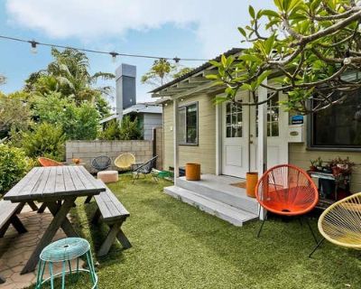 3 Bedroom 2BA 1421 ft Multi Family Home For Sale in VENICE, CA