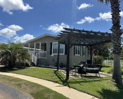 2 Bedroom 2BA 2268 ft Mobile Home For Rent in Foley, AL