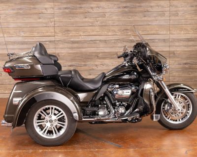 2020 Harley-Davidson Trike FLHTCUTG - Tri Glide Ultra