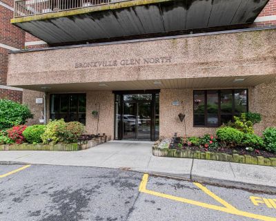 2 Bedroom 2BA 1307 ft Condo For Rent in Bronxville, NY