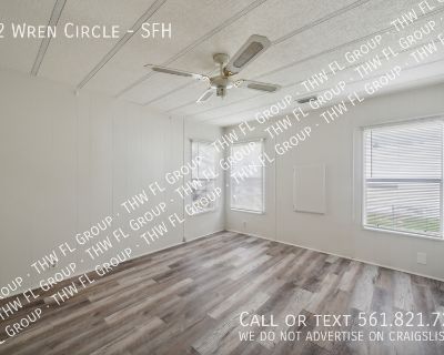 2 Bedroom 2BA 1316 ft Pet-Friendly Single-family home For Rent in Sebastian, FL