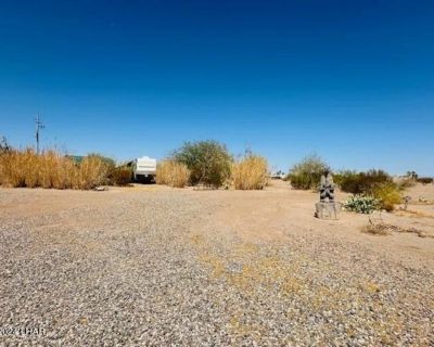 Land For Sale in Bouse, AZ