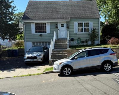 3 Bedroom 2BA 1320 ft House For Rent in Bridgeport, CT