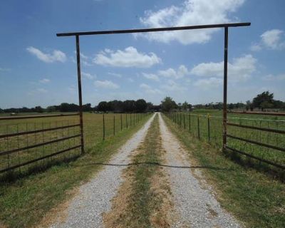 3 Bedroom 2BA 1120 ft Mobile Home For Sale in SAVOY, TX