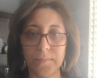 Neveen - Needs a Condo on iROOMit or a Room