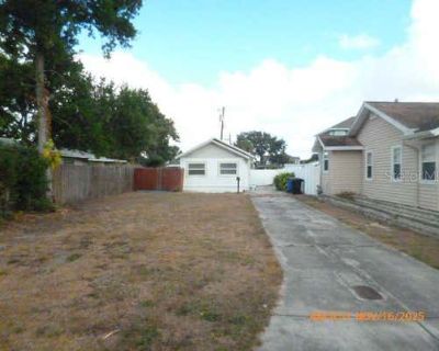 2 Bedroom 1BA 534 ft Single Family Home For Sale in ST PETERSBURG, FL