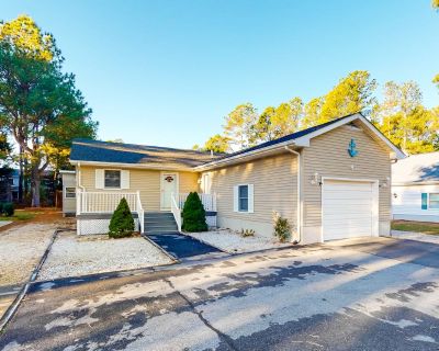 3 Bedroom 2BA House Vacation Rental in Stop And Relax, Ocean Pines, MD