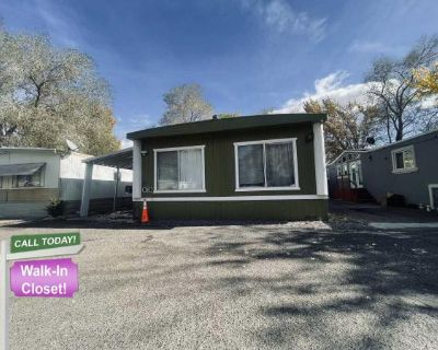 3 Bedroom 2BA 1488 ft Mobile Home For Rent in Reno, NV