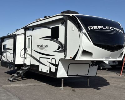 2023 Grand Design 320mks Reflection