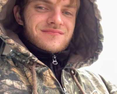 26 years old. Have a wife with 2 kids, 3 on the way. Trying to find a perfect place for us together but need somewhere to stay in the meantime to be close to her..