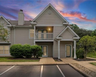 2 Bedroom 2BA 1124 ft Condominium For Sale in FAIRVIEW PARK, OH