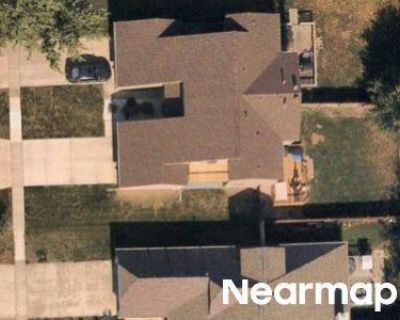 3 Bath Preforeclosure Property in Shorewood, IL 60404 - Huntington Ct