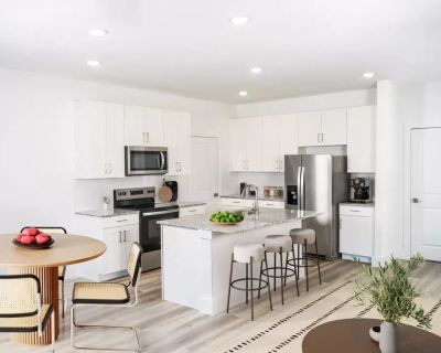 3 Bedroom 2.5BA 1510 ft Pet-Friendly Apartment For Rent in Celina, TX