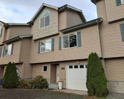 3 Bedroom 2.5BA 1519 ft Apartment For Rent in Juneau, AK