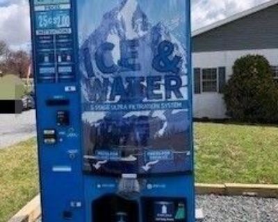 2020 Everest VX4 Bagged Ice and Water Vending Machine Station For Sale in Pennsylvania!