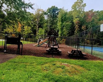 1 Bedroom 1BA 900 ft Apartment For Rent in Wappingers Falls, NY