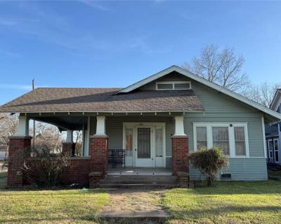 2 Bedroom 1BA 2470 ft Duplex For Sale in DENISON, TX