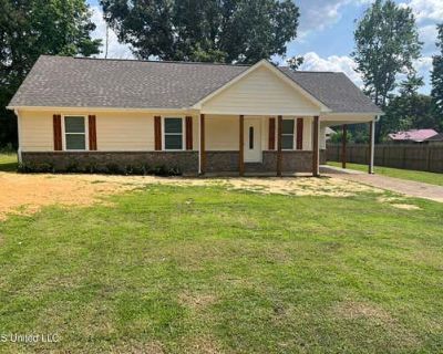 3 Bedroom 2BA 1237 ft Single Family Home For Sale in COLDWATER, MS