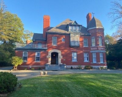 W Th St Unit B, Plainfield, Home For Rent