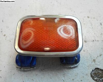 Here is the reflector you are looking for. Shipped to the lower 48 states buyer pays shipping