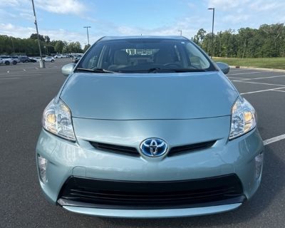 2015 Toyota Prius Two PERFECLTY MAINTAINED/ONLY 95K MILES in Durham, NC