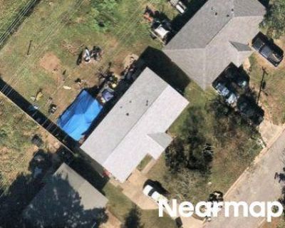 1.5 Bath Preforeclosure Property in Pensacola, FL 32503 - Flagler Dr