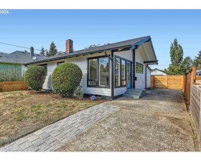 2 Bedroom 1BA 1010 ft Single Family Home For Sale in PORTLAND, OR