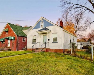 3 Bedroom 1BA Single Family Home For Sale in CLEVELAND, OH